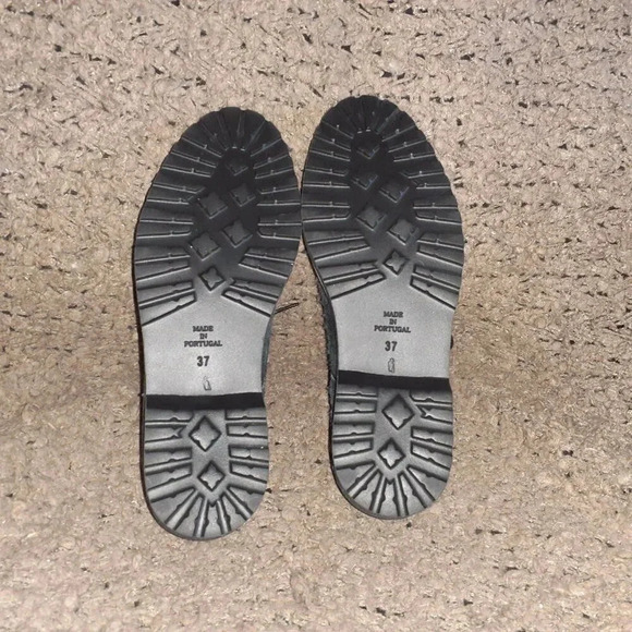 UNITY IN  DIVERSITY-Black Hairy Suede-Silver Grommet Eyelets-Oxfords-Sz 37-NM - Picture 7 of 7